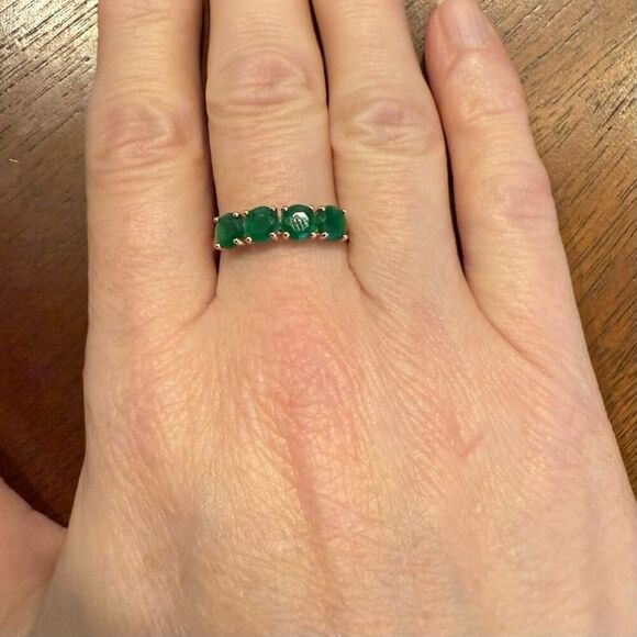 Stunning Round Natural 4 Stone Emerald 18k Gold Ring Womens New - Picture 14 of 15